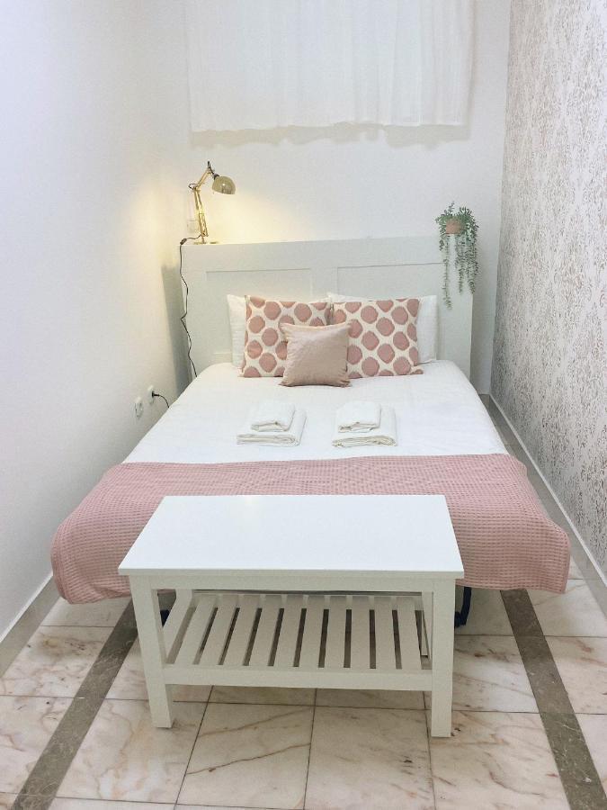 Apartment In The Best Location In Lisbona Esterno foto